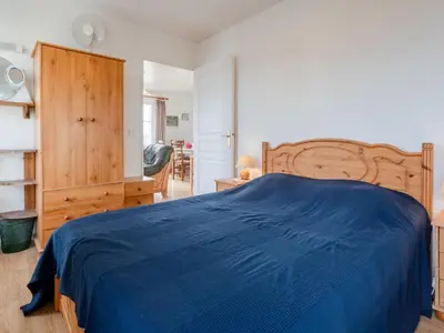 Un ou plusieurs lits dans un hébergement de l'établissement Apartment Le Manoir-2 by Interhome