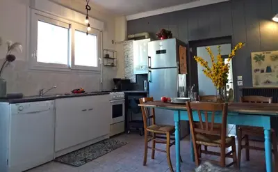 Cuisine ou kitchenette dans l'établissement Les Sauges