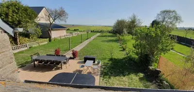 Jardin de l'établissement Au Mont Chez Nous # Jacuzzi & Sauna #