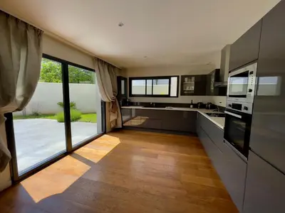 Cuisine ou kitchenette dans l'établissement Le Boudoir - Collection La 21ème Planche