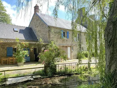 Jardin de l'établissement Semi-detached house, St Sauveur-le-Vicomte