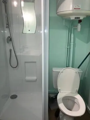 Salle de bains dans l'établissement Joli 2P en Rez-de-jardin orienté SUD à 2 pas de la plage