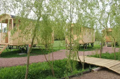 Jardin de l'établissement LOGIS DU GRAND PIN