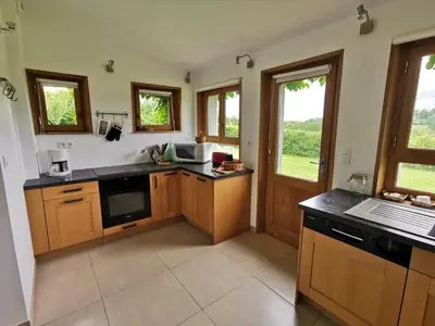 Cuisine ou kitchenette dans l'établissement La Vallée