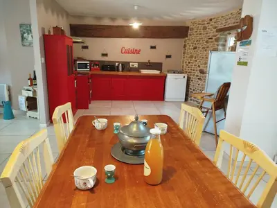 Cuisine ou kitchenette dans l'établissement La Ferme d' Emerentine
