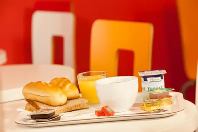 Nourriture dans l'hôtel ou à proximité