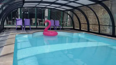Piscine de l'établissement Hotel des Thermes et du Casino ou située à proximité