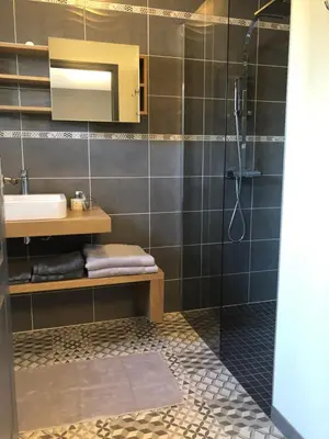 Salle de bains dans l'établissement Le domaine de la carperie