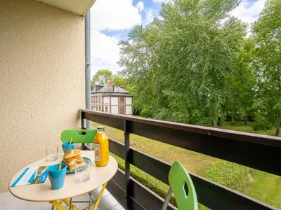 Balcon ou terrasse dans l'établissement Apartment Le Sporting-15 by Interhome