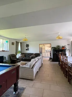 Coin salon dans l'établissement Self Catering for large groups, friends/families