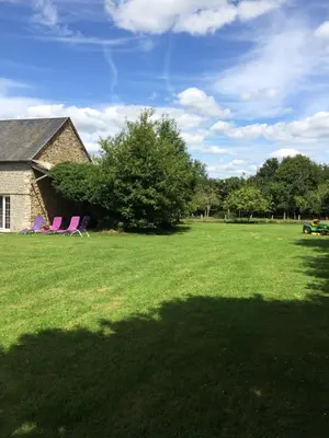 Jardin de l'établissement Self Catering for large groups, friends/families