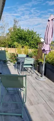 Jardin de l'établissement CHAMBRE AVEC SUITE DE 26 M2