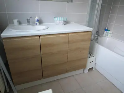 Salle de bains dans l'établissement villa Canthar