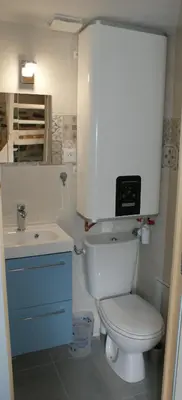Salle de bains dans l'établissement La Boulangerie de Gitesocotentin, charmant cocon pour déconnecter