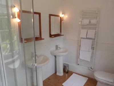 Salle de bains dans l'établissement Bruce Castle