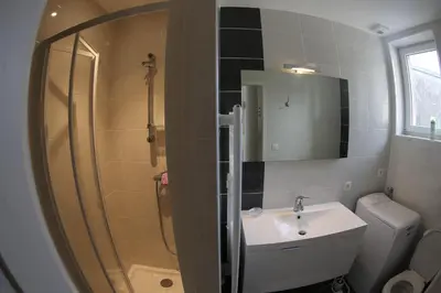 Salle de bains dans l'établissement GAUTIER 3 Etoiles