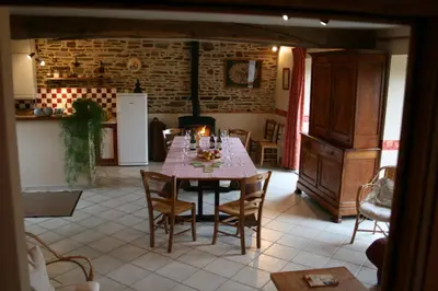 Coin salon dans l'établissement Le Petit Manoir - Jean Gédouin