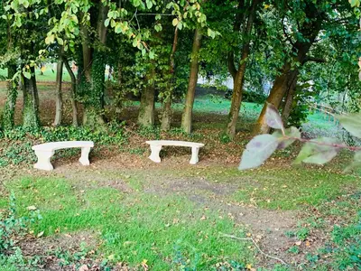 Jardin de l'établissement gîte du parc du moulin du pré