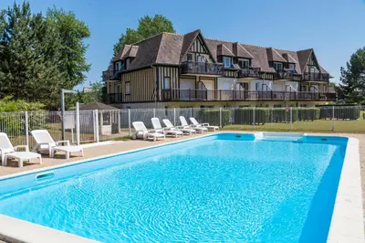 Piscine de l'établissement Résidence Goélia Green Panorama ou située à proximité