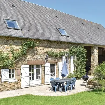 Beautiful Home In St Pierre Langers