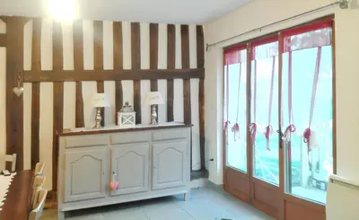 Plan de l'établissement Maison charmante à Notre-Dame-du-Touchet avec piscine partagée