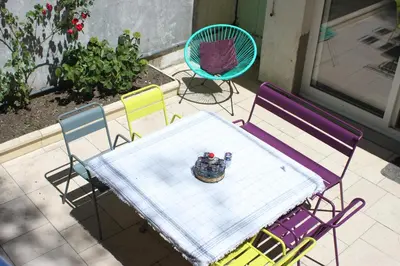 Balcon ou terrasse dans l'établissement Maison du port, à 100 m de la mer jusqu'à 9 personnes
