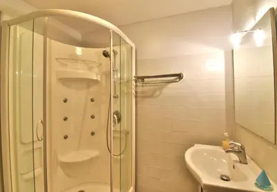 Salle de bains dans l'établissement Gite Mont Saint Michel 