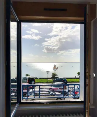 Vue générale sur la mer ou vue sur la mer prise depuis le B&B/chambre d'hôtes