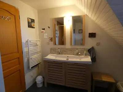 Salle de bains dans l'établissement Omaha gîtes