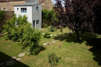 Jardin de l'établissement la p'tite maison