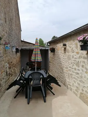 Terrasse ou espace extérieur de l'établissement Les orchidées