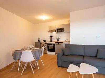 Cuisine ou kitchenette dans l'établissement Apartment Les Cavaliers by Interhome