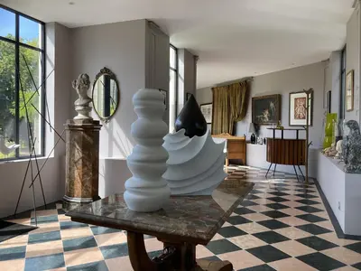 Coin salon dans l'établissement Château de La Ferrière