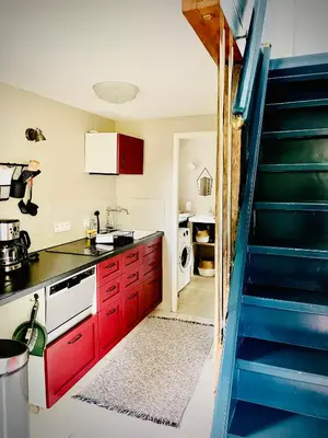 Cuisine ou kitchenette dans l'établissement Les Prairies de Cottun - Meadows