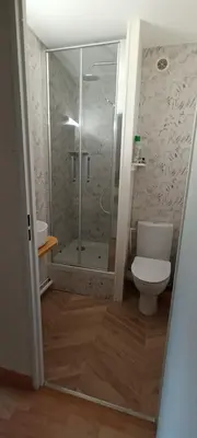 Salle de bains dans l'établissement maison des résidences de la mer