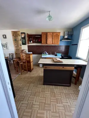 Cuisine ou kitchenette dans l'établissement De la campagne au Mont-Saint-Michel