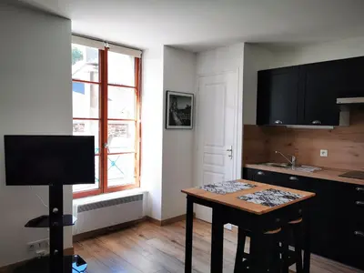 Cuisine ou kitchenette dans l'établissement Studio La P'tite Escale