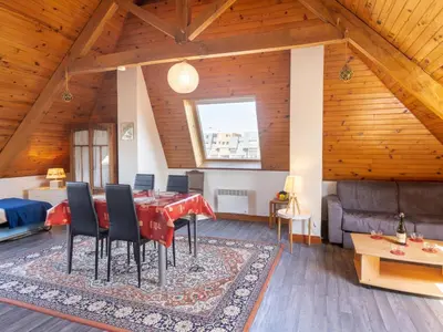 Coin salon dans l'établissement Studio Résidence du Port-1 by Interhome