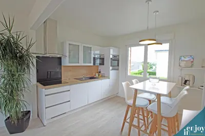 Cuisine ou kitchenette dans l'établissement Villa Douce