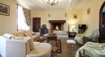 Télévision ou salle de divertissement dans l'établissement Gîte O'Haras