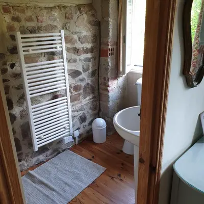 Salle de bains dans l'établissement Gîte de la Founauderie