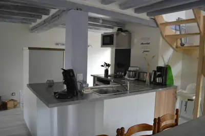 Cuisine ou kitchenette dans l'établissement gite Marlotte
