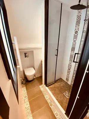 Salle de bains dans l'établissement La Cabourgeaise