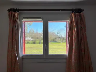 Plan de l'établissement Maison de campagne lumineuse spacieuse dans impasse au calme a proximité d'un chateau deux vérandas grand jardin cabane pour vélos, pres Port en Bessin et Bayeux, proche plages du débarquement