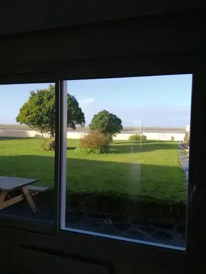 Jardin de l'établissement LE BELLEVUE 47 gîte touristique 3 étoiles