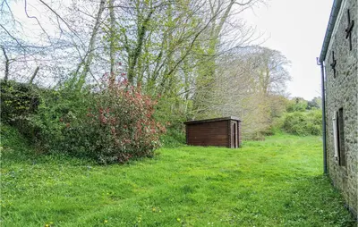 Jardin de l'établissement Stunning Home In Gonneville-Le-Theil
