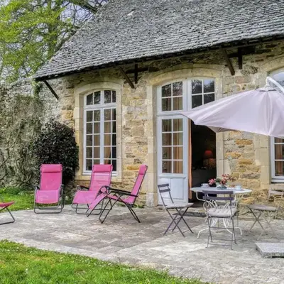 Stunning Home In Gonneville-Le-Theil