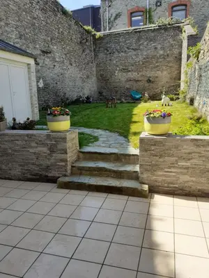 Jardin de l'établissement LE NID DES MOUETTES