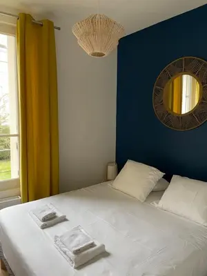 Un ou plusieurs lits dans un hébergement de l'établissement Villa saint Louis 3