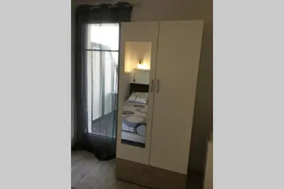 Plan de l'établissement Appartement rez-de- chaussée sur le port wi-fi 4G
